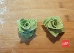 Xinwen Gourmet Spinach Rose Pasta Recipe Illustration 13