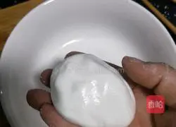 Illustration of how to make purple rice and red date dumplings 7