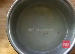 Illustration of how to make radish and vermicelli soup 4