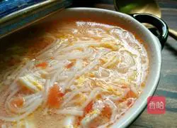 Illustration of how to make tomato and egg noodles 11