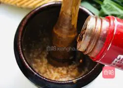 Illustration of how to make garlic spinach noodles 10