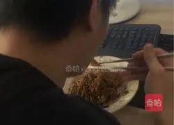 Illustration of making noodles with scallion oil (essence version) 15