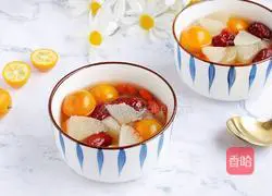 Illustration of how to make rock sugar, snow pear and kumquat drink 7