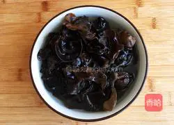 Illustration of how to make onions mixed with fungus 2