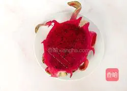 Dragon fruit milkshake Illustration of how to do it 2