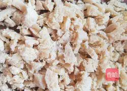 Illustration of how to make frozen tofu sauce pork skin buns 2