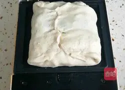 Illustration of how to make egg hand cakes 8