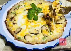 Illustration of how to make egg hand pizza 10