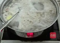  Lotus root and peanut pork ribs soup recipe 6