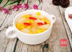 Illustration of how to make wolfberry and water chestnut corn syrup 11