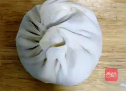 Illustration of how to make meat buns 12