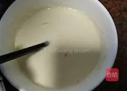 Illustration of how to make leek and egg pancakes 6