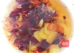 Illustration of how to make cold noodles with shredded chicken 2