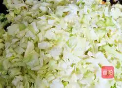 Illustration of how to make soft little pies 7