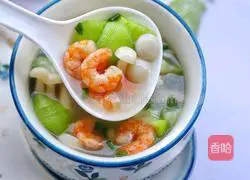 Illustration of how to make luffa, shrimp and mushroom soup 14