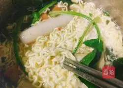 Illustration of making homemade noodles 2