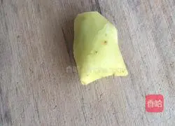 Illustration of how to make Shunde ginger into milk 2