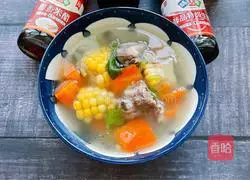 Carrot, Corn and Spare Ribs Soup Illustration 10