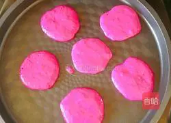 Illustration of how to make dragon fruit yogurt cake 7