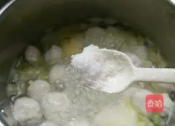 Illustration of how to make cabbage and meatball soup 7