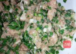 Illustration of how to make big meat buns 5