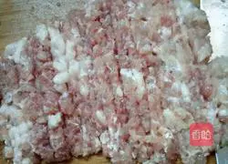 Pork with celery Illustration of how to trap 4