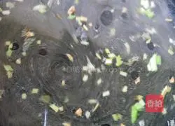 Green vegetables, meatballs and tofu soup Illustration of how to do it 4