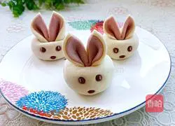 Illustration of how to make little rabbit steamed buns 8