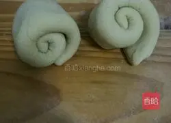 Illustration of how to make pancakes 5