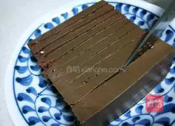 Illustration of how to make shrimp and duck blood soup 3