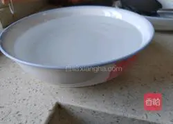 Illustration of the seafood version of tomato egg soup 3