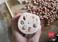 Illustration of how to make sweet pink lotus root 2