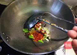 Illustration of how to make sheep blood in pink soup 4