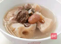 Lotus root and peanut pork ribs soup recipe 9