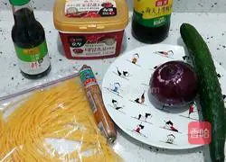 Fried noodles Practice illustration 1