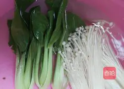 Illustration of how to make shrimp mushroom soup 2