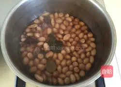 Illustration of how to make spiced peanuts 3