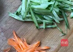 Illustration of how to make cold jellyfish head 2