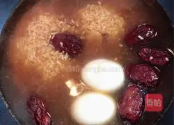 Red Dates, Fermented Rice and Sugar-hydrated Eggs | Illustration of Angelica and Astragalus Medicinal Diet 8