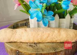 Illustration of how to make flower-shaped watermelon steamed buns 19