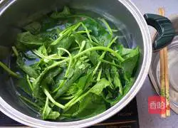 Illustration of how to make pea pod steamed buns 1