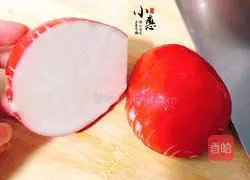 Illustration of how to make red radish and rose flowers 2