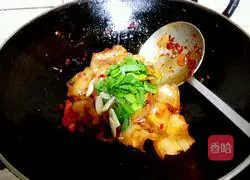 Illustration of how to make fried pork with sauce 8