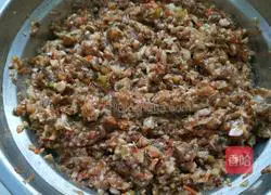 Xinwen Gourmet Pork and White Mushroom Buns Recipe Illustration 8