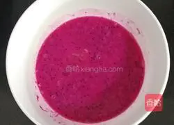 Illustration of how to make dragon fruit and egg soft cake 4
