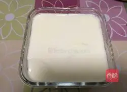 Illustration of how to make mango yogurt 5