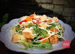 Illustration of how to make fat-reduced vegetable and fruit salad 14