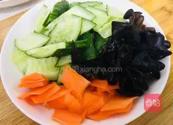 Illustration of how to make cold yuba 2 