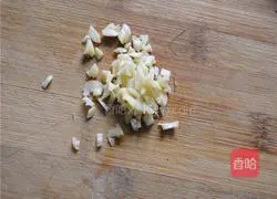 Illustration of how to make coir raincoat cucumber 7