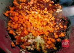 Illustration of how to make whistle noodles 6